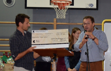 Remise du 1er chèque de CHF 15'000.00 le 15 septembre à l'occasion du souper de soutien du Rotary Club de Châtel-St-Denis